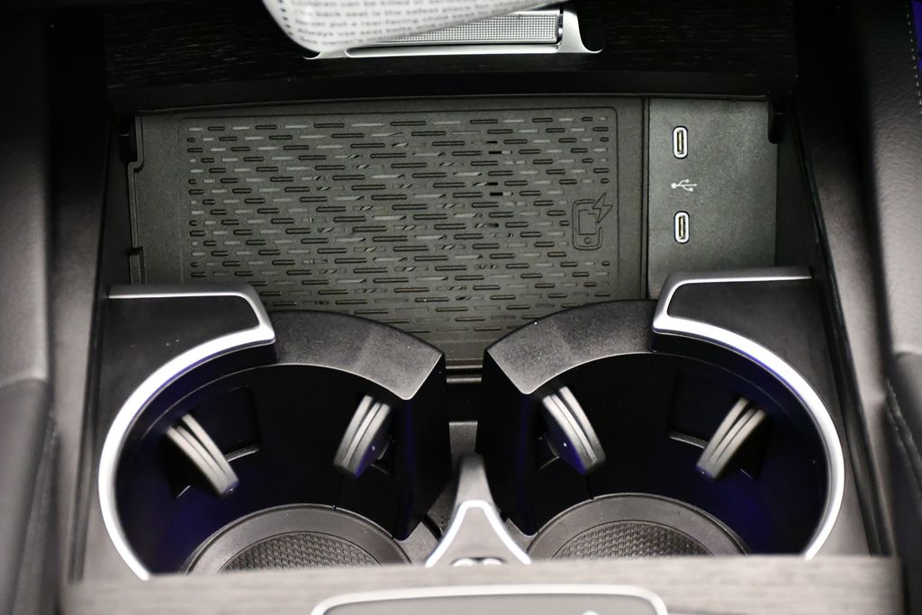 Thumbnail: 2026 Mercedes-Benz GLE - 30