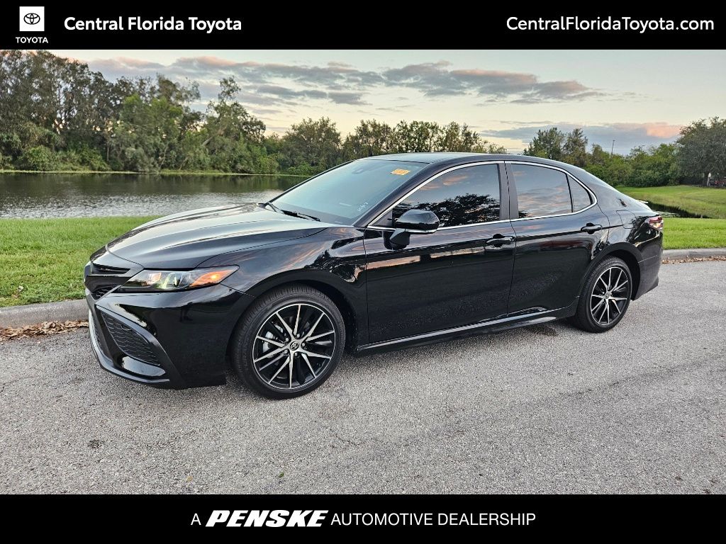 2024 Toyota Camry SE -
                Orlando, FL