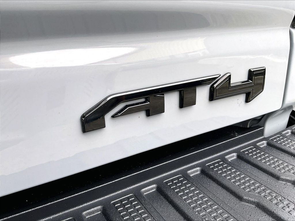 2024 GMC Sierra 2500HD — photo 29