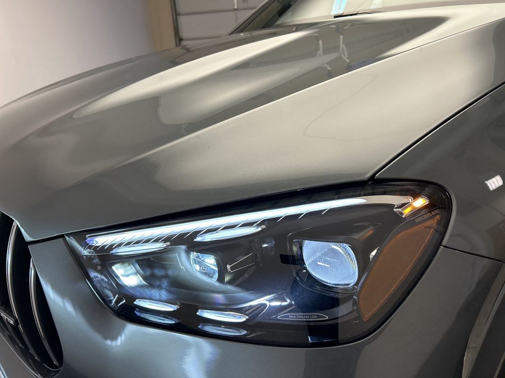 Thumbnail: 2026 Mercedes-Benz GLE - 9