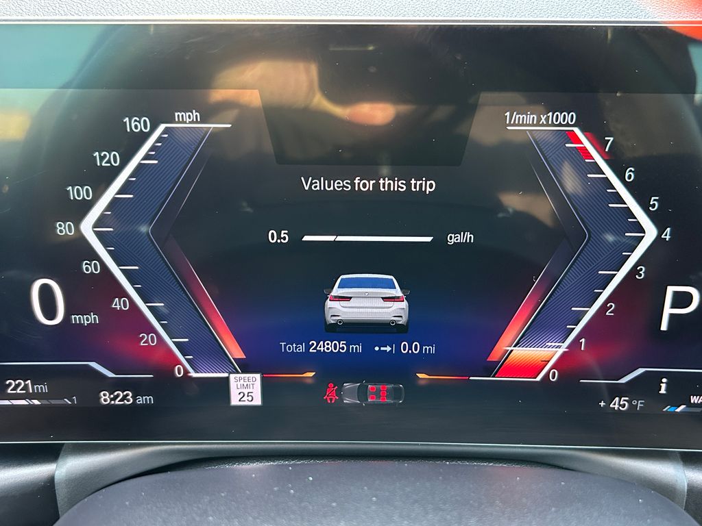 Thumbnail: 2023 BMW 3 Series - 21