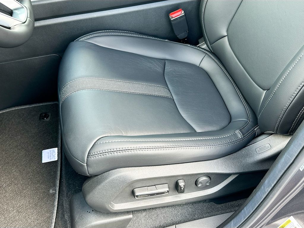 2025 Honda Pilot Touring 20
