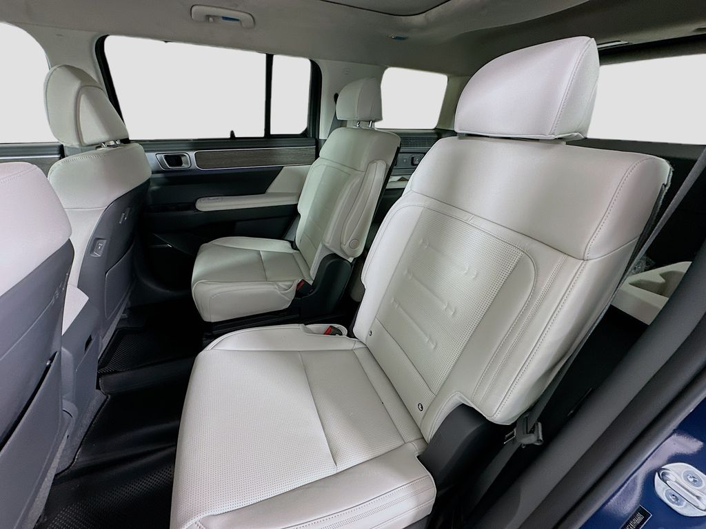 Thumbnail: 2026 Hyundai Santa Fe - 17