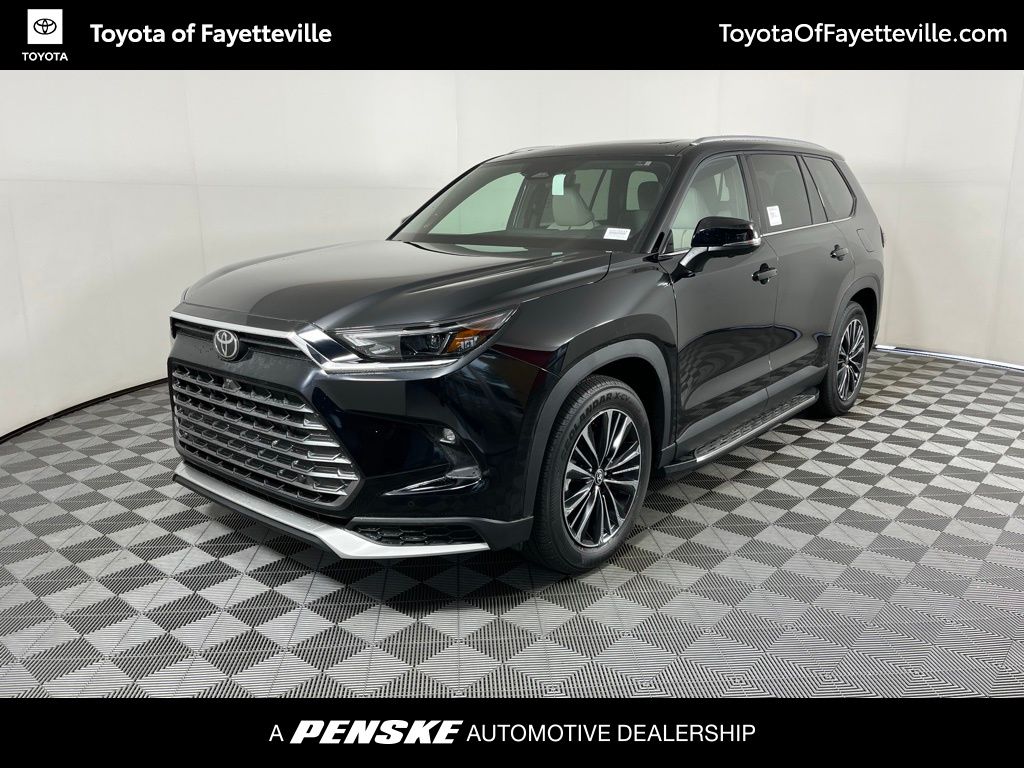 2025 Toyota Grand Highlander Platinum Hero Image