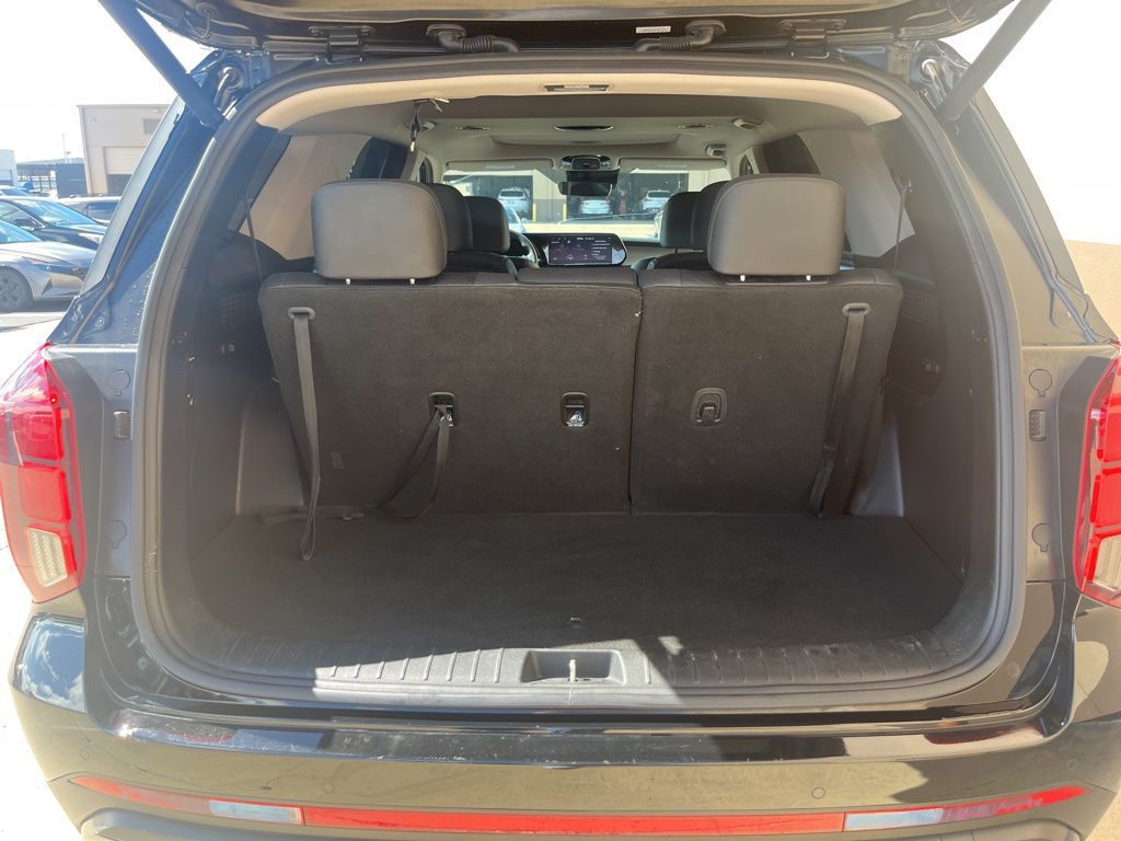 Thumbnail: 2023 Hyundai Palisade - 10