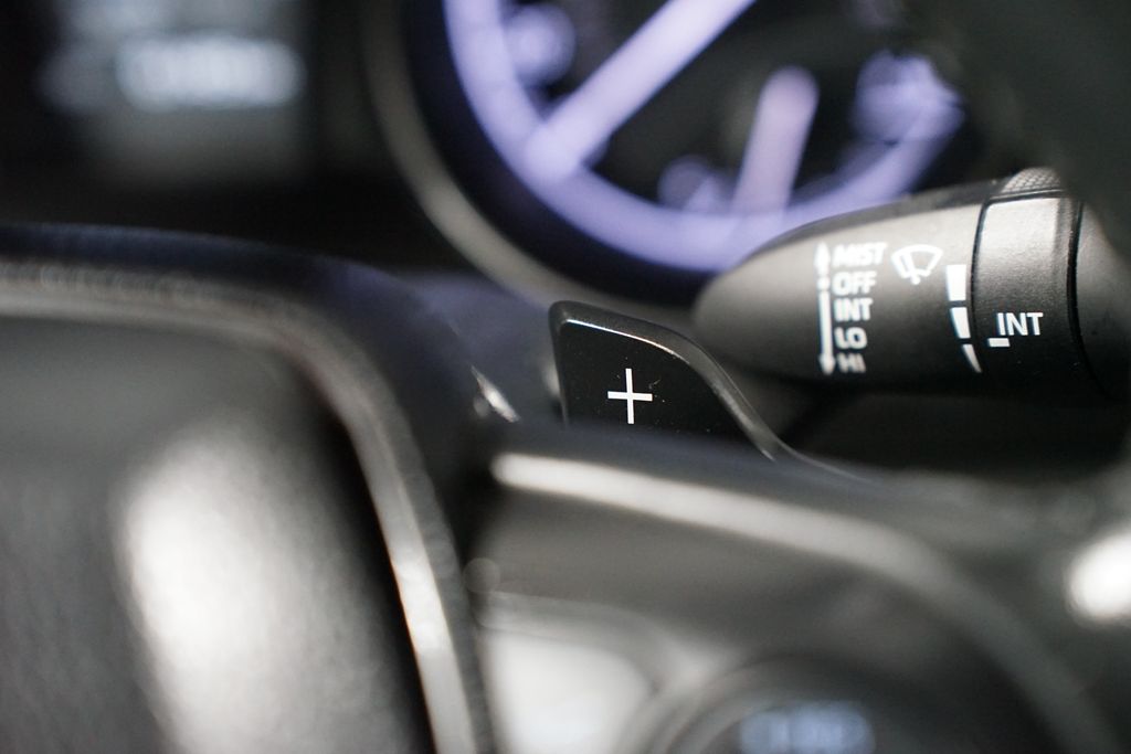 Thumbnail: 2023 Toyota Camry - 15