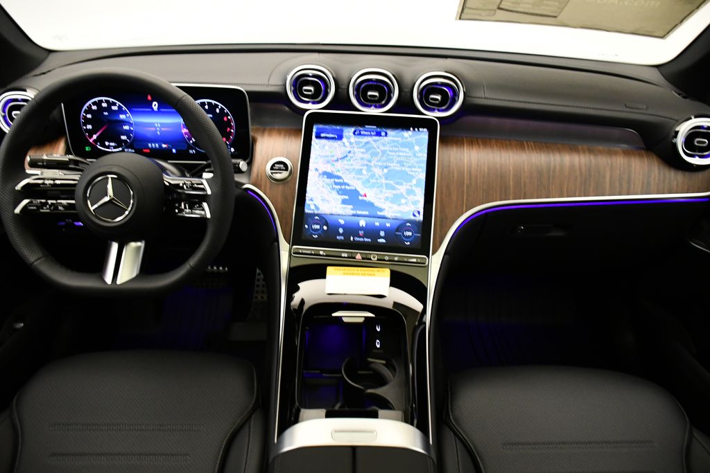 Thumbnail: 2026 Mercedes-Benz GLC - 20