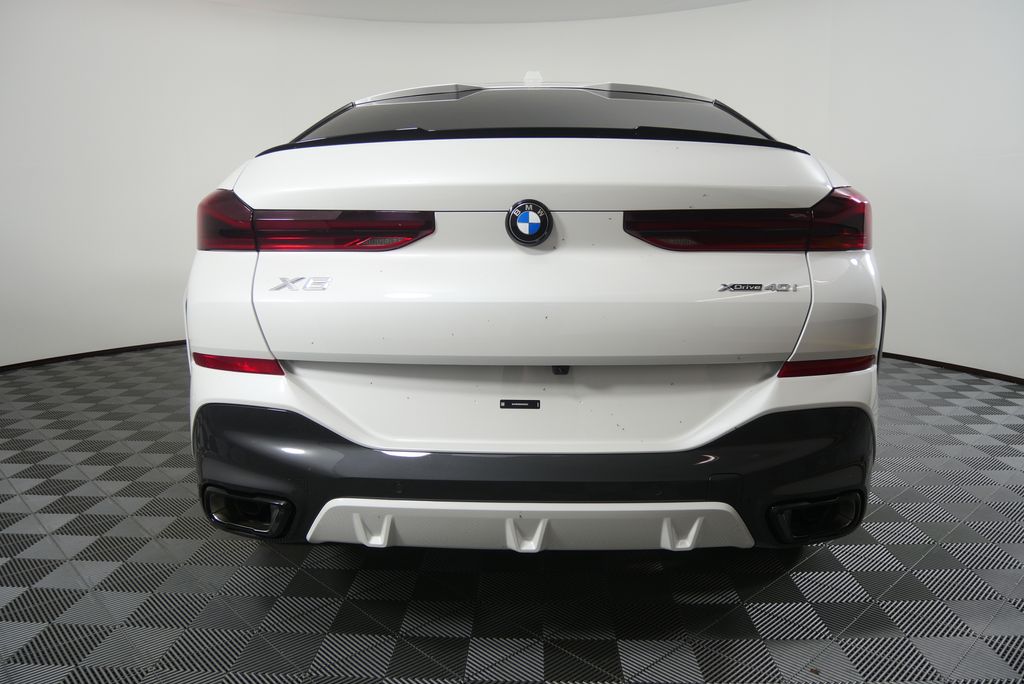 Thumbnail: 2027 BMW X6 - 4