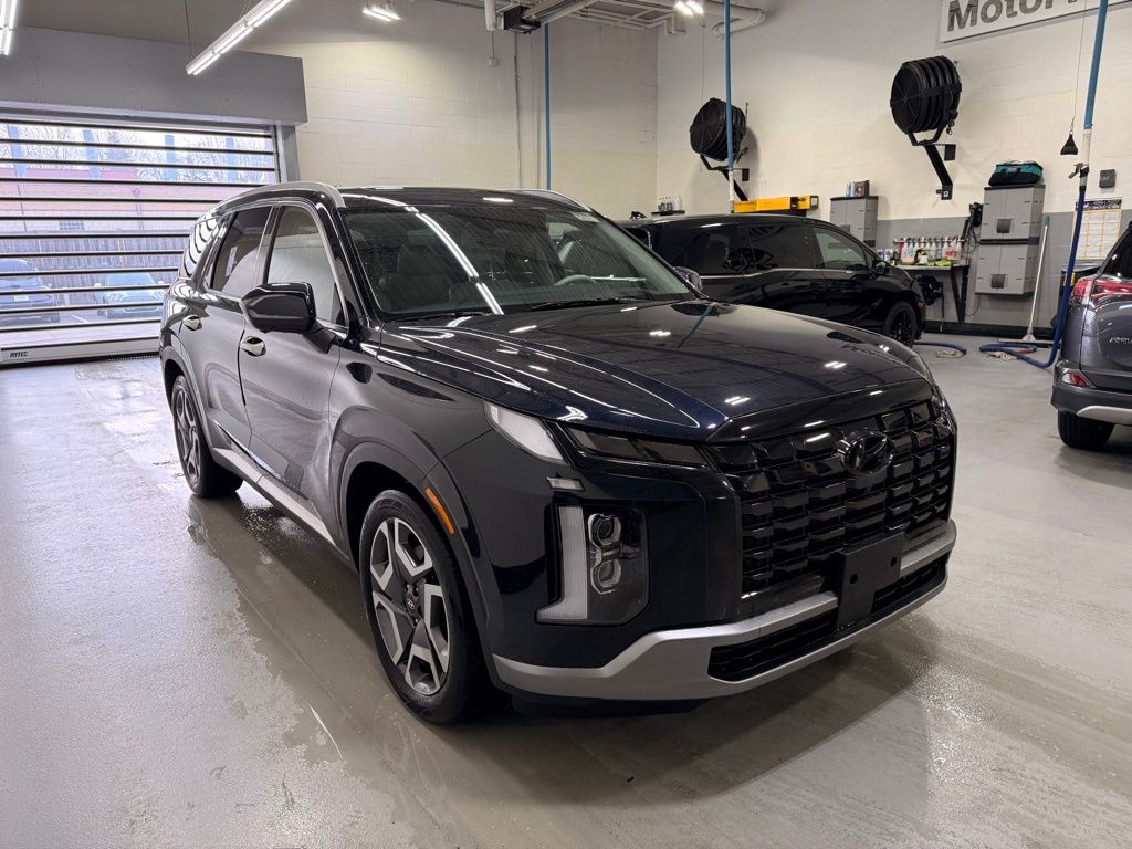 Thumbnail: 2023 Hyundai Palisade - 7
