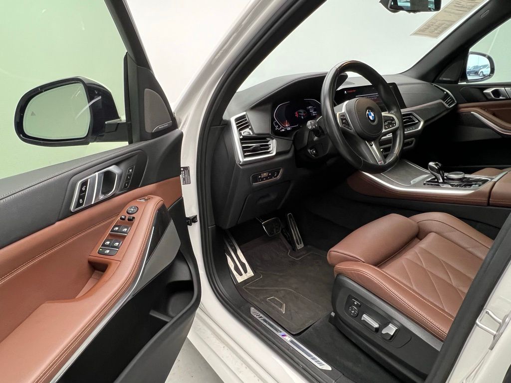 Thumbnail: 2023 BMW X5 - 22