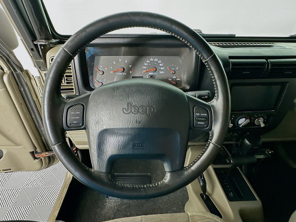 Thumbnail: 2004 Jeep Wrangler - 11