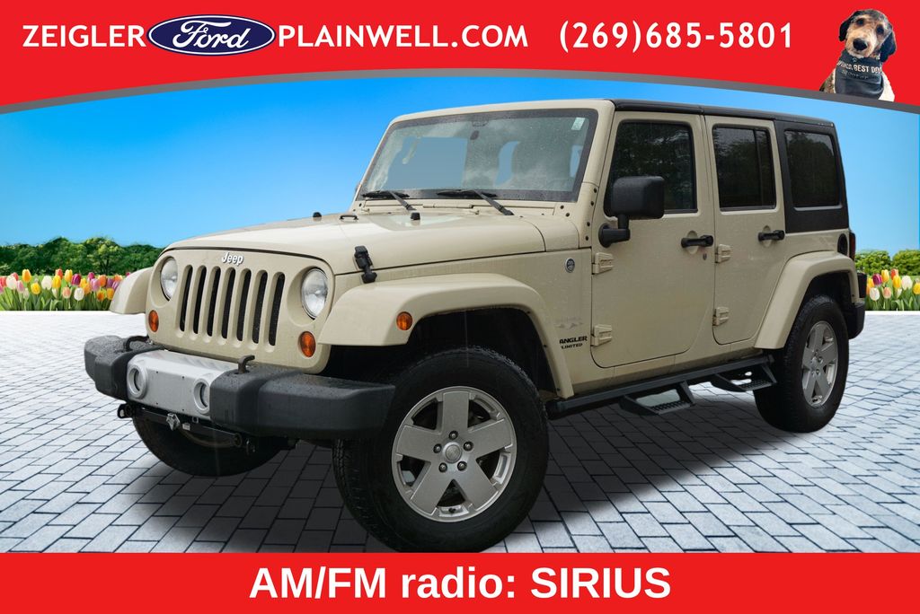 2011 Jeep Wrangler Marrón (Sahara Tan Clearcoat) SUV/Crossover Todo terreno 4 velocidades Automática