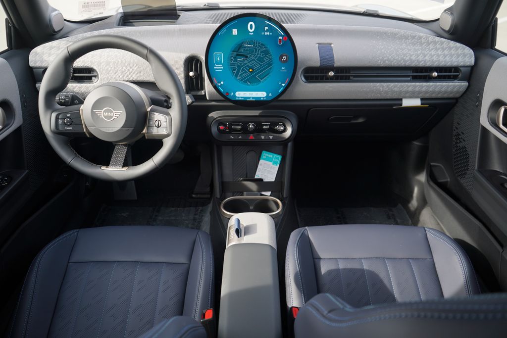 Thumbnail: 2026 MINI Cooper - 8