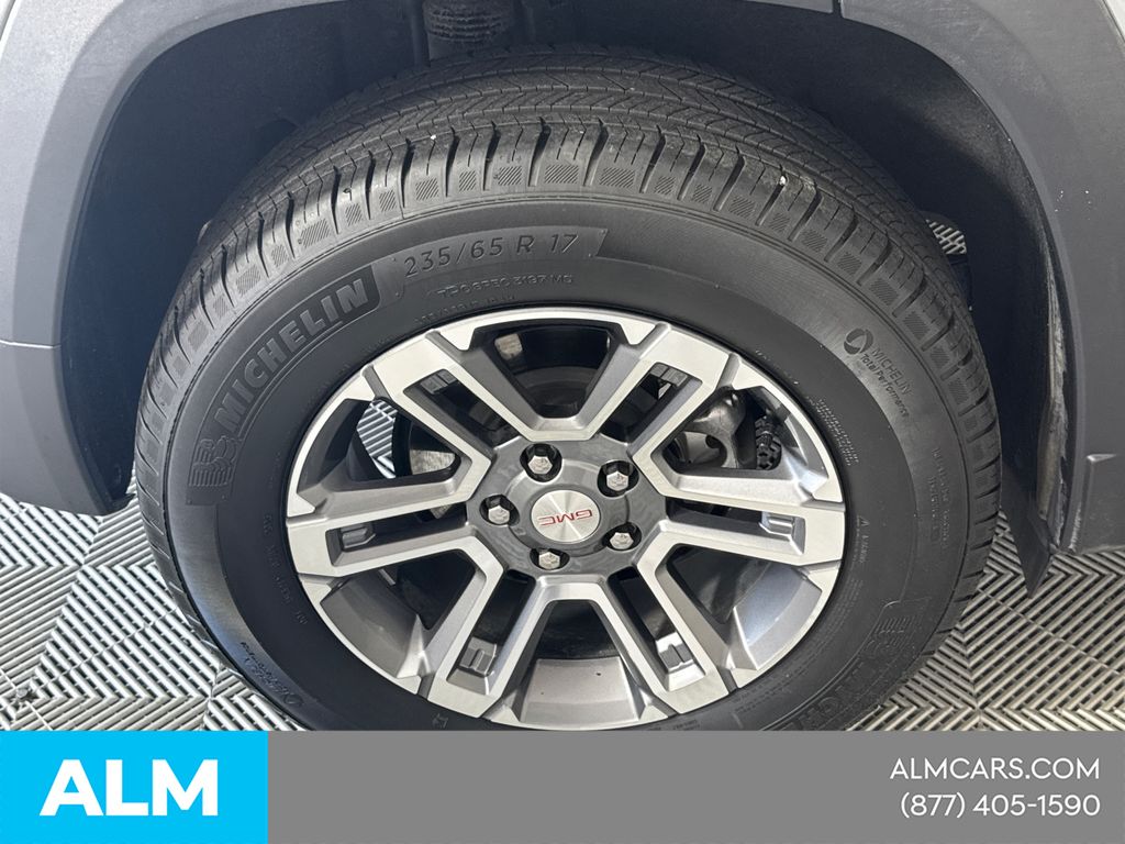Used 2026 Silver GMC Elevation image 20