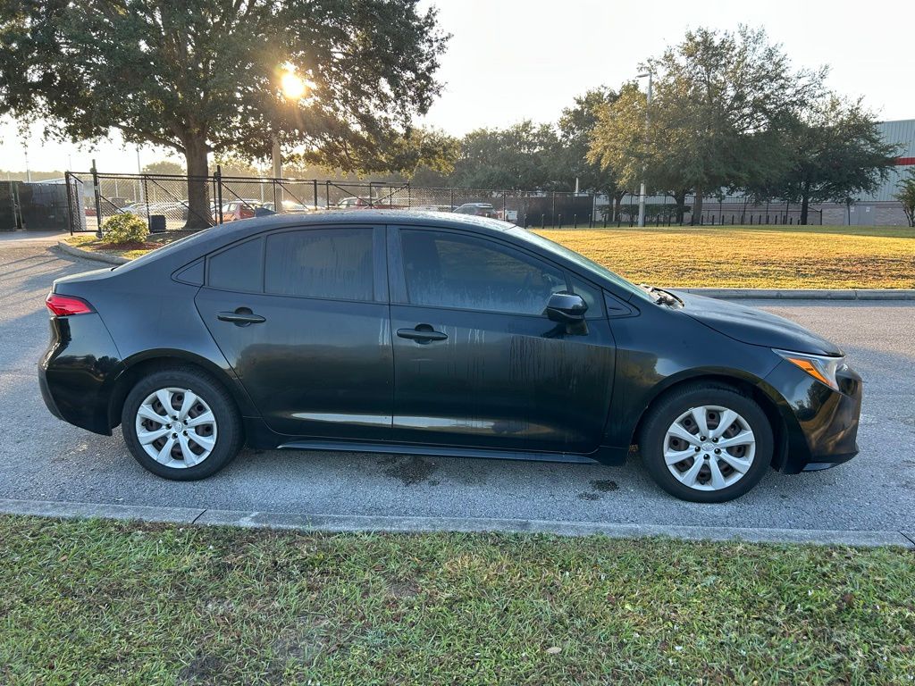 Thumbnail: 2022 Toyota Corolla - 6