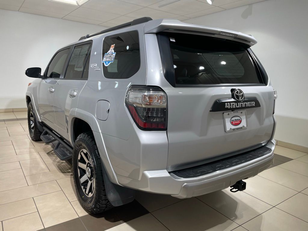 2020 Toyota 4Runner TRD Off Road 3