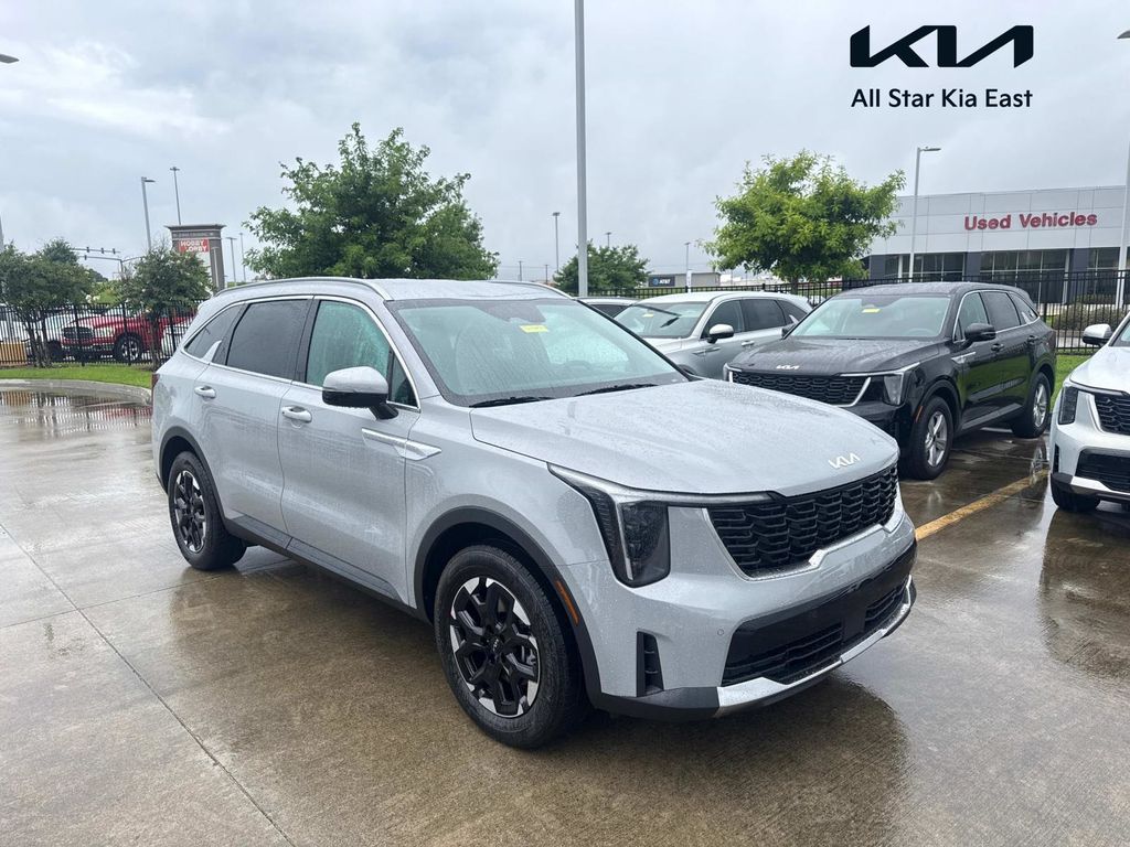 Wolf Gray 2026 Kia Sorento SUV / Crossover Front-Wheel Drive 8-Speed Automatic