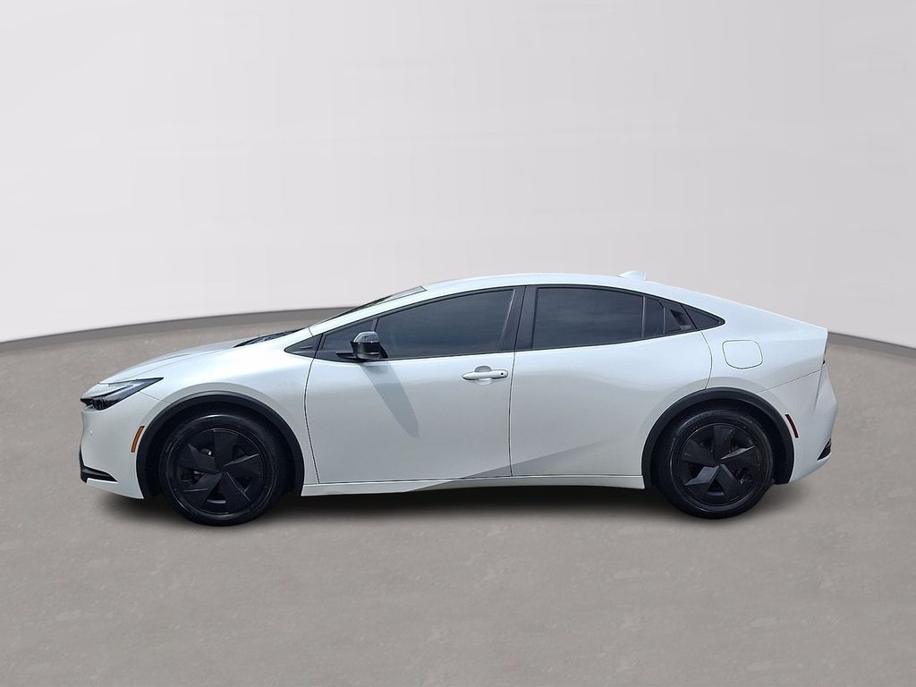Thumbnail: 2023 Toyota Prius - 7
