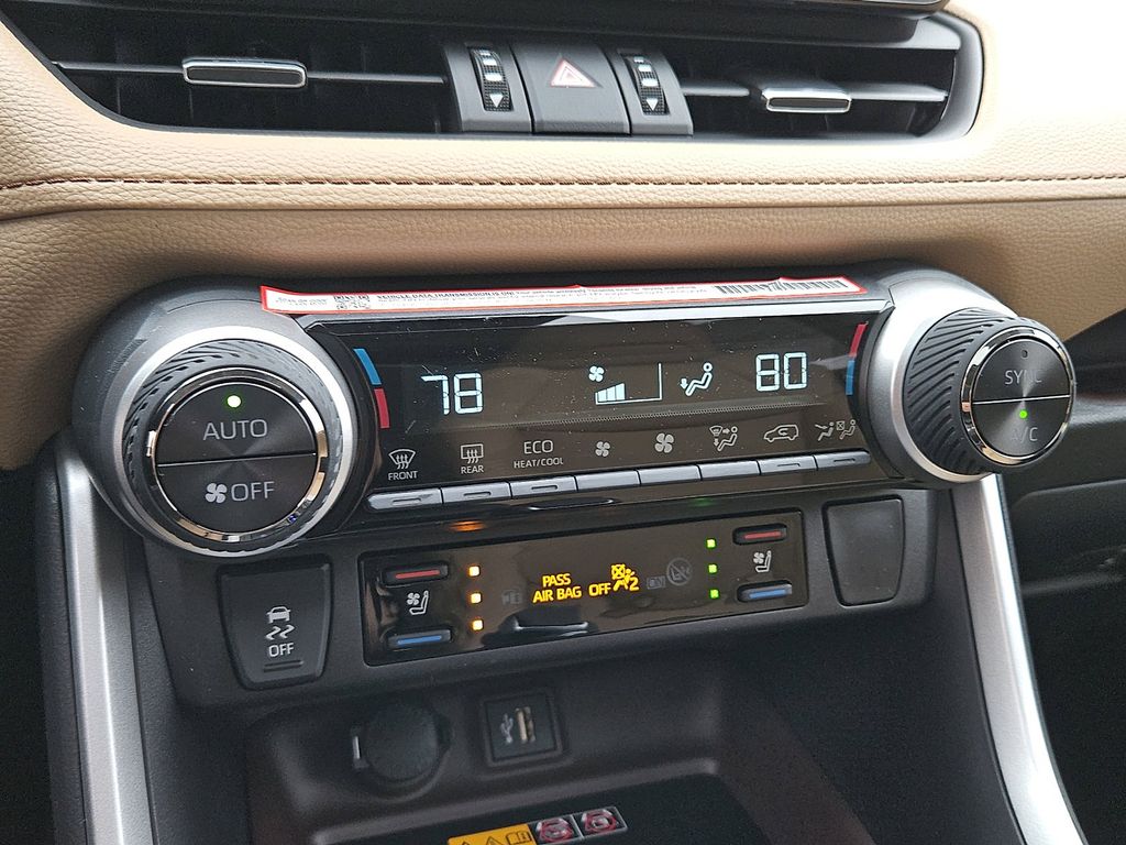 Thumbnail: 2025 Toyota RAV4 - 14