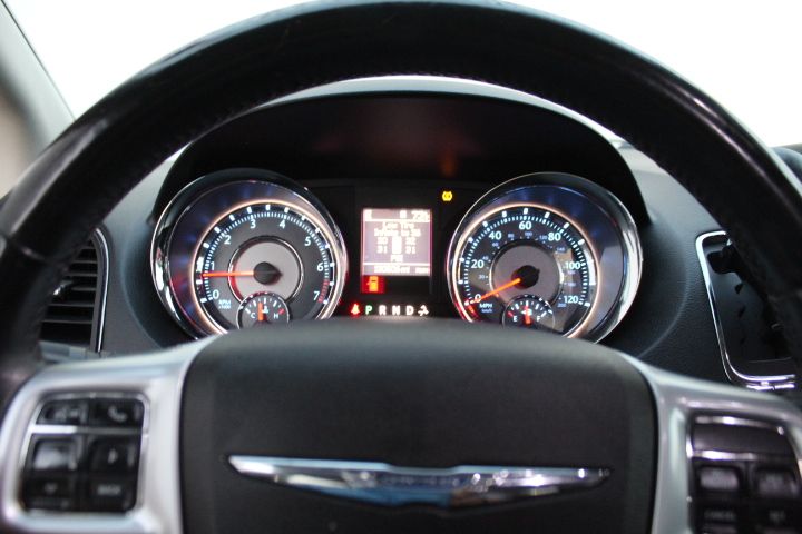 Used Car 2013 Chrysler Town & Country  Sports Van Touring Front Wheel Drive For Sale Under $10,000 In Georgetown, Texas