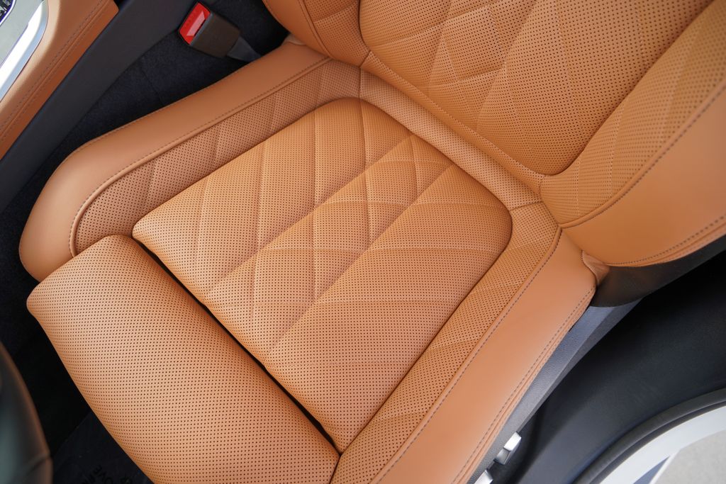 Thumbnail: 2026 BMW X5 - 11