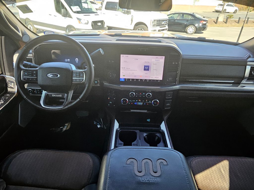 2025 Ford F-350SD King Ranch - 4