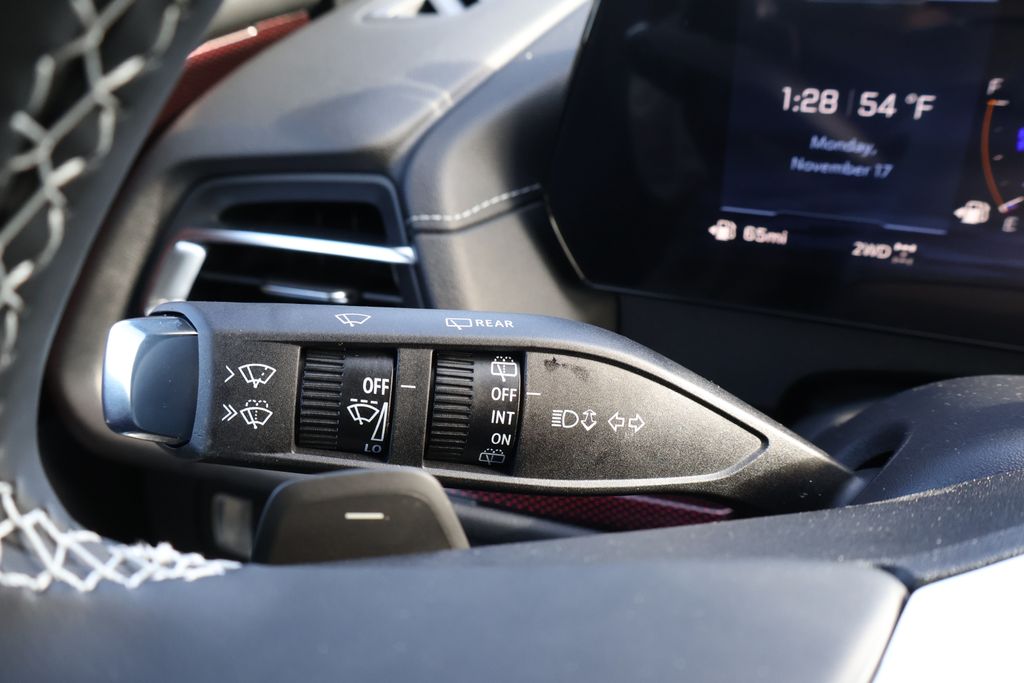 Thumbnail: 2026 Chevrolet Traverse - 24