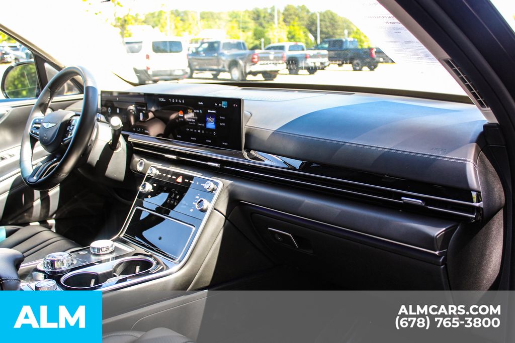 Used 2025 Gray Genesis 2.5T image 24
