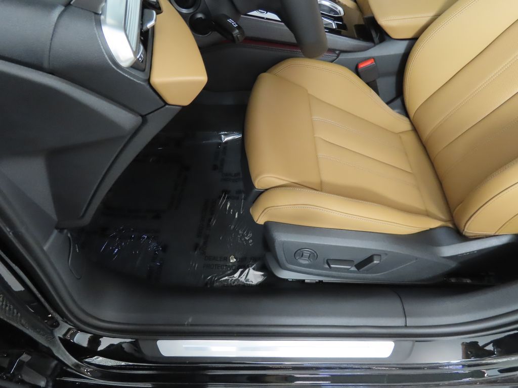 Thumbnail: 2026 Audi A6 - 32