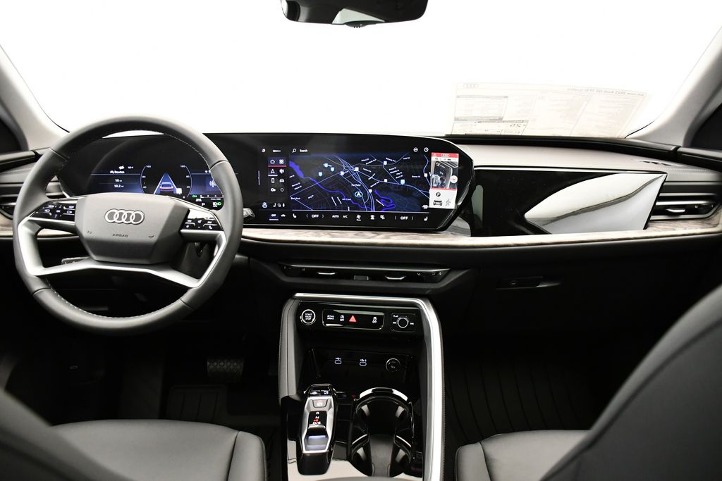 Thumbnail: 2025 Audi Q5 - 19