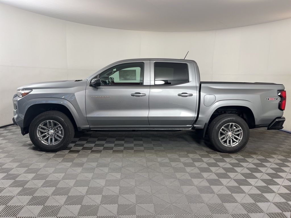 Thumbnail: 2026 Chevrolet Colorado - 2