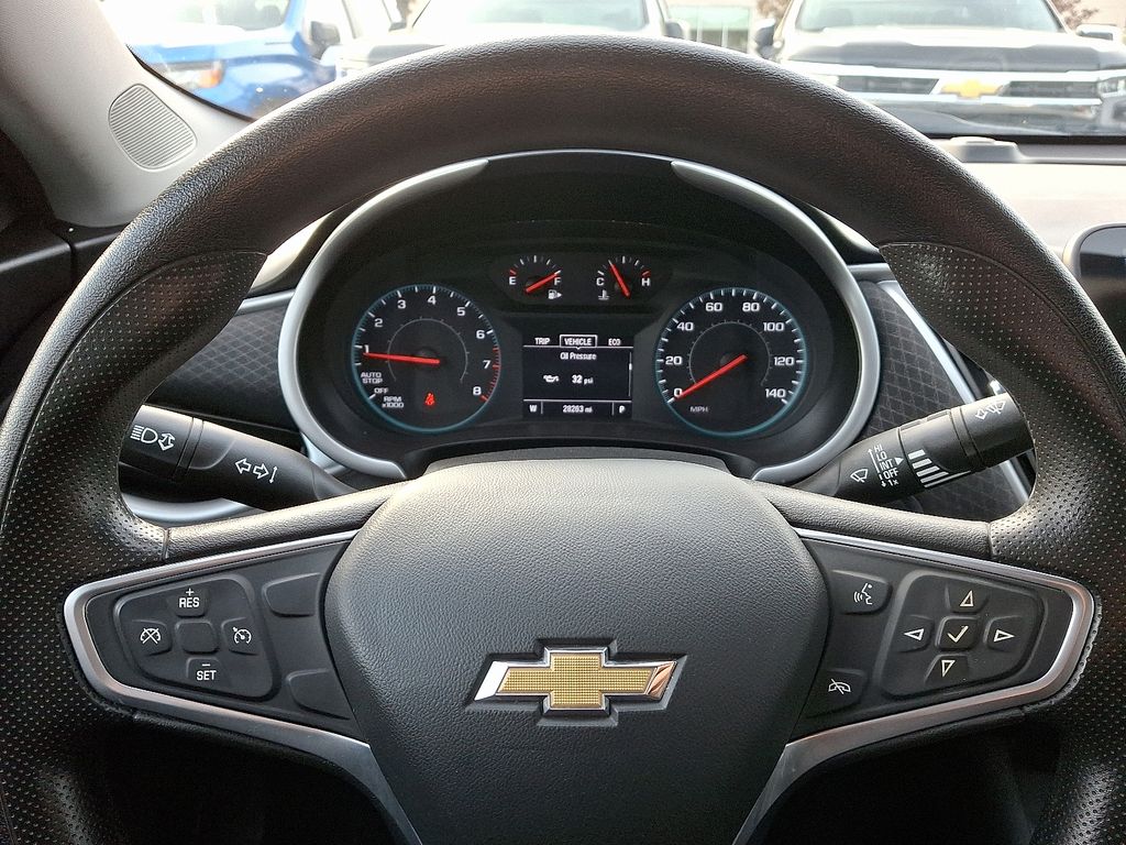 Thumbnail: 2022 Chevrolet Malibu - 19