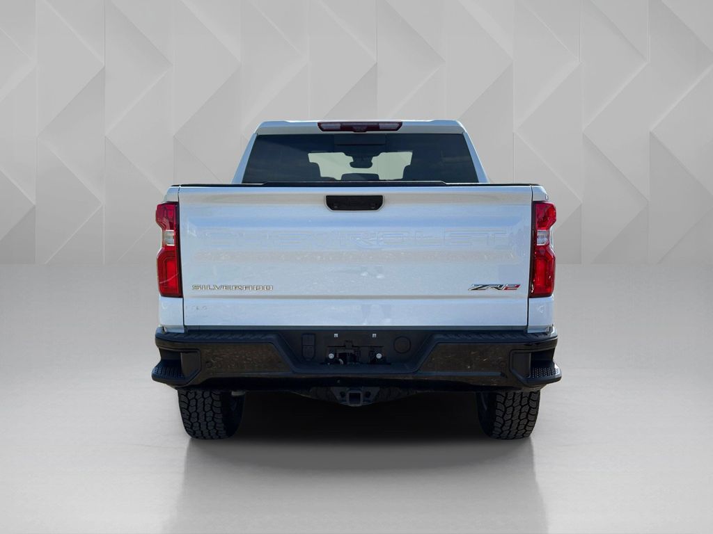 2023 Chevrolet Silverado 1500 ZR2 - 5