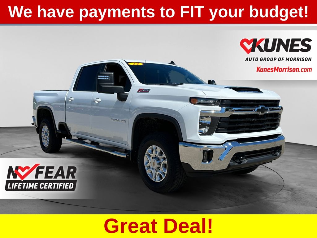 Summit White 2024 Chevrolet Silverado 3500HD Pickup Truck Four-Wheel Drive Automatic