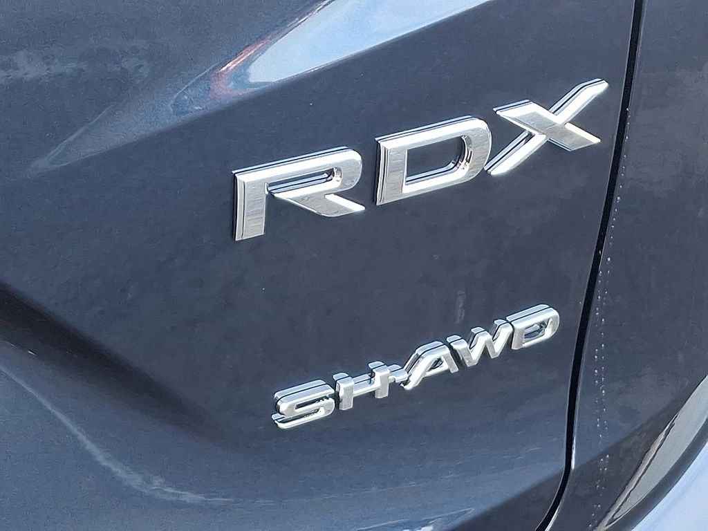 Thumbnail: 2025 Acura RDX - 5