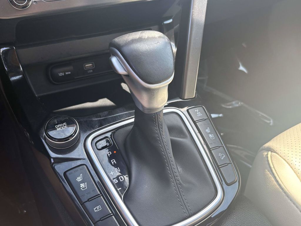Used 2024 Blue Kia SX image 34