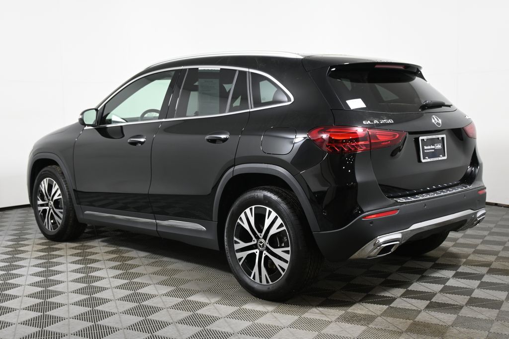 Thumbnail: 2025 Mercedes-Benz GLA - 5