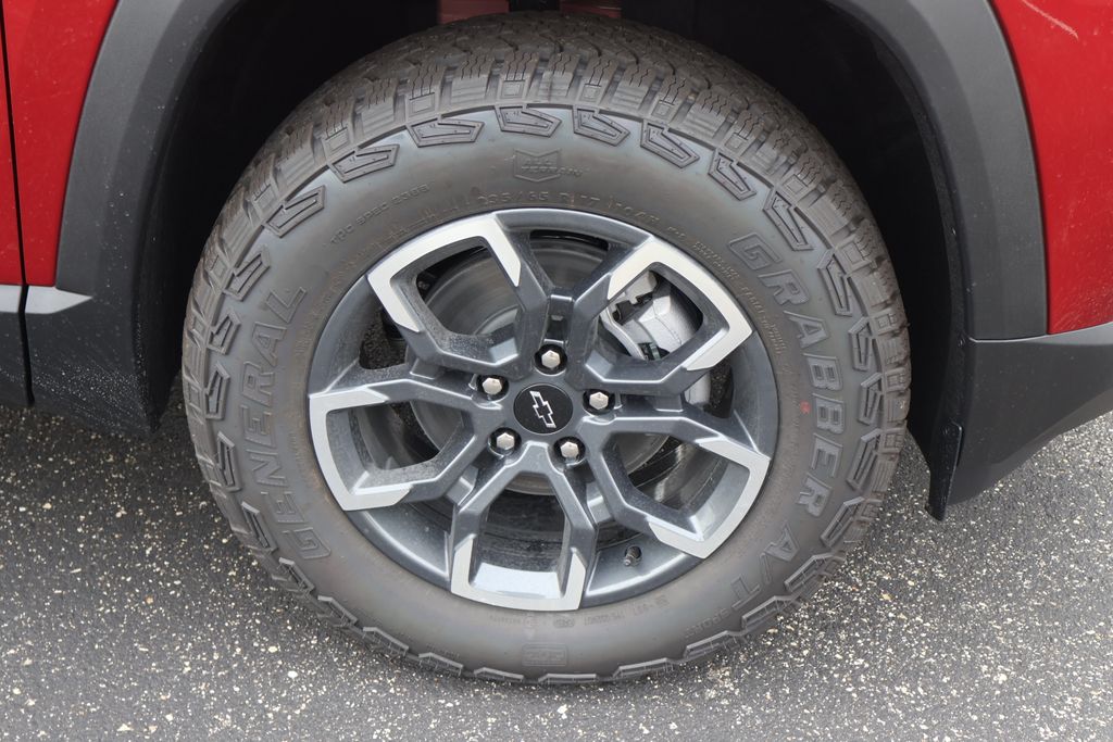 Thumbnail: 2026 Chevrolet Equinox - 5