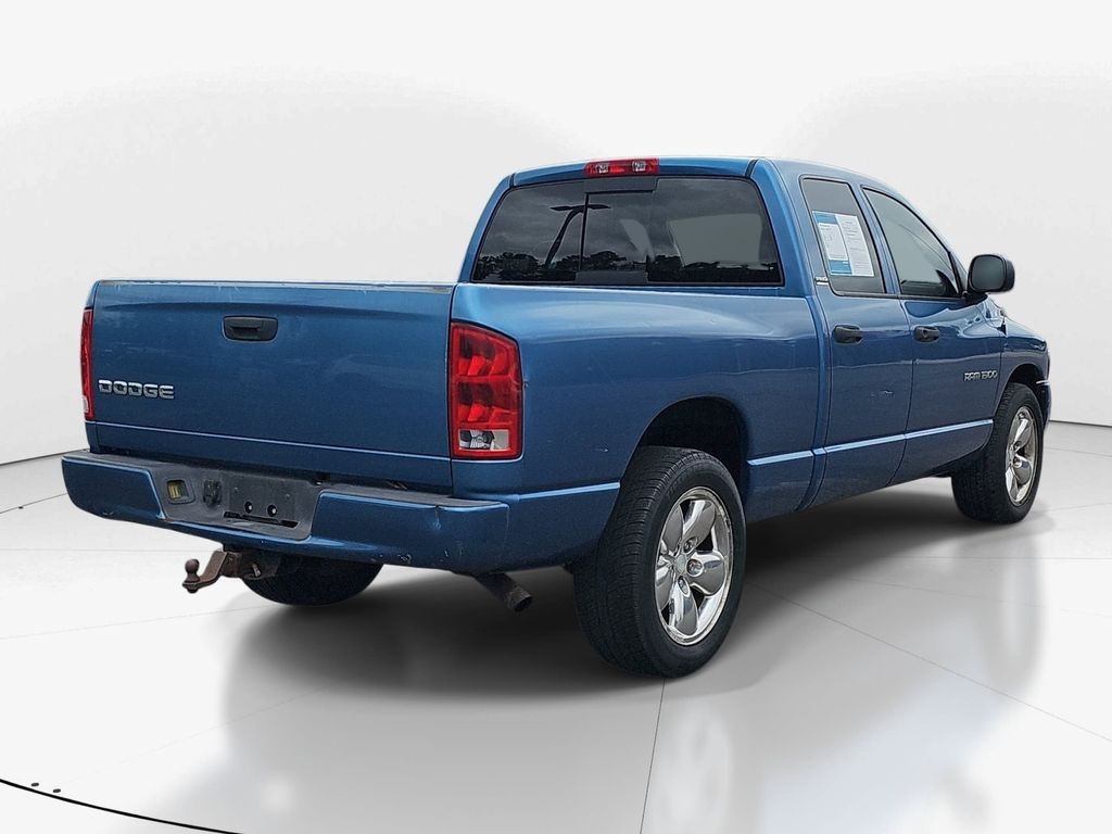 Used 2002  Dodge  image 4