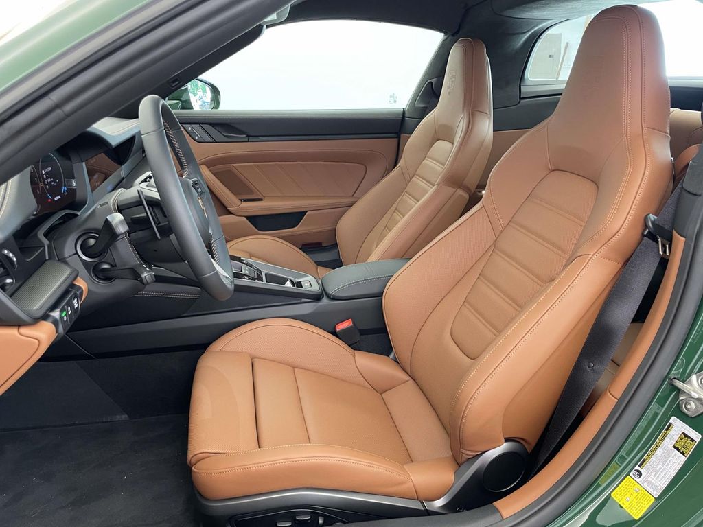 2026 Porsche 911 Targa 4 GTS - 4