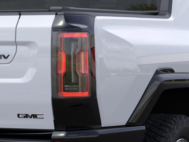 2025 GMC Hummer EV Pickup 3X 11