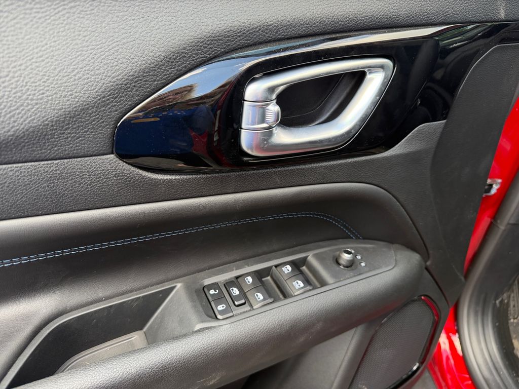 2026 Jeep Compass Limited - 10