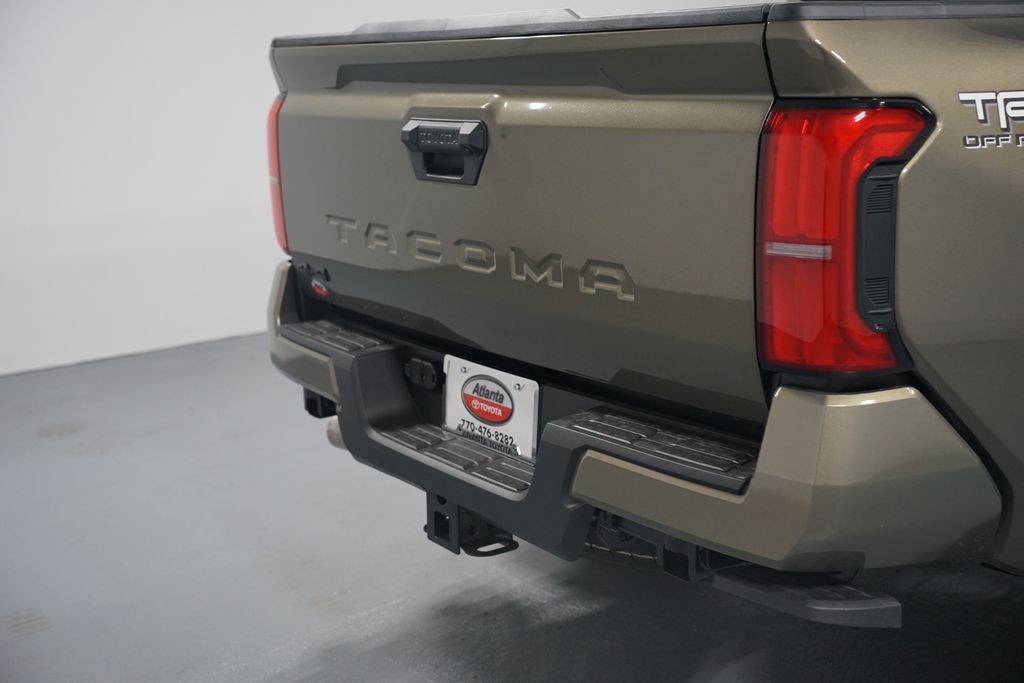 Thumbnail: 2025 Toyota Tacoma - 9