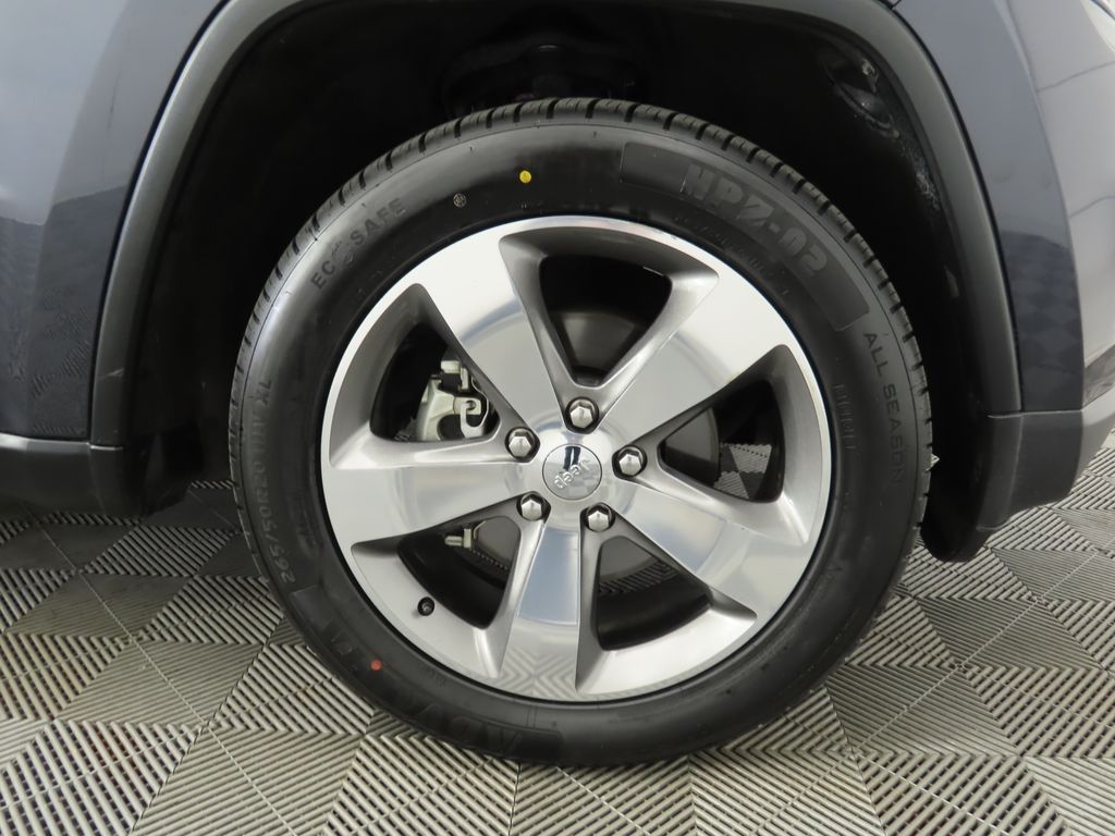 Thumbnail: 2014 Jeep Grand Cherokee - 32