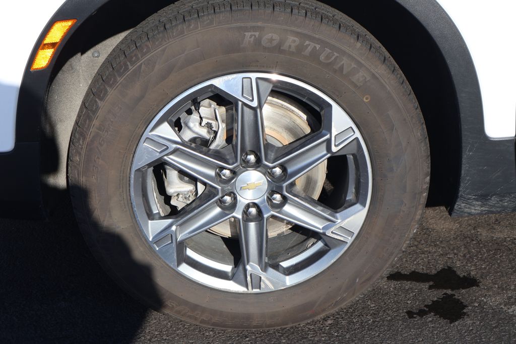 Thumbnail: 2023 Chevrolet Blazer - 15