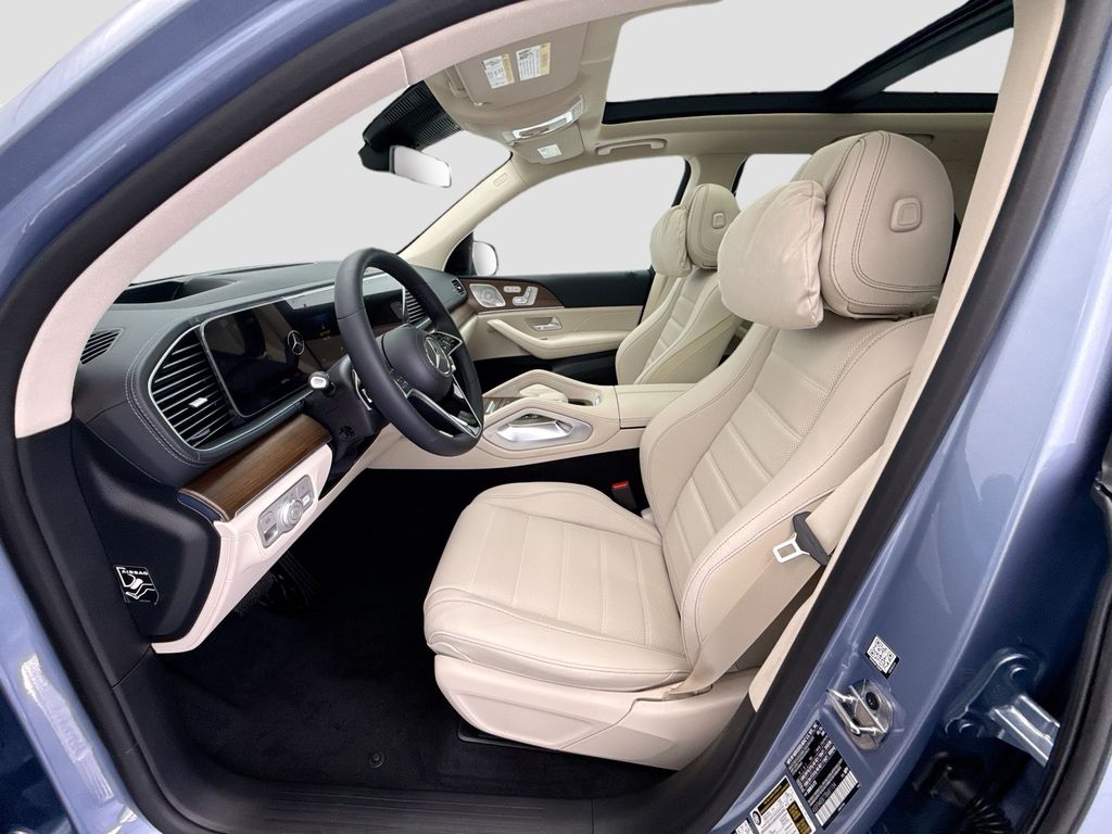 Thumbnail: 2026 Mercedes-Benz GLE - 19