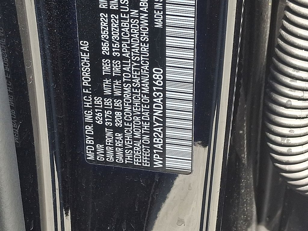 Thumbnail: 2022 Porsche Cayenne - 31