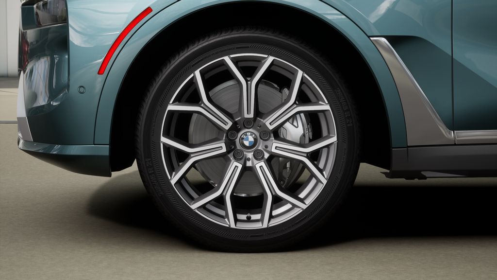 Thumbnail: 2026 BMW X7 - 32