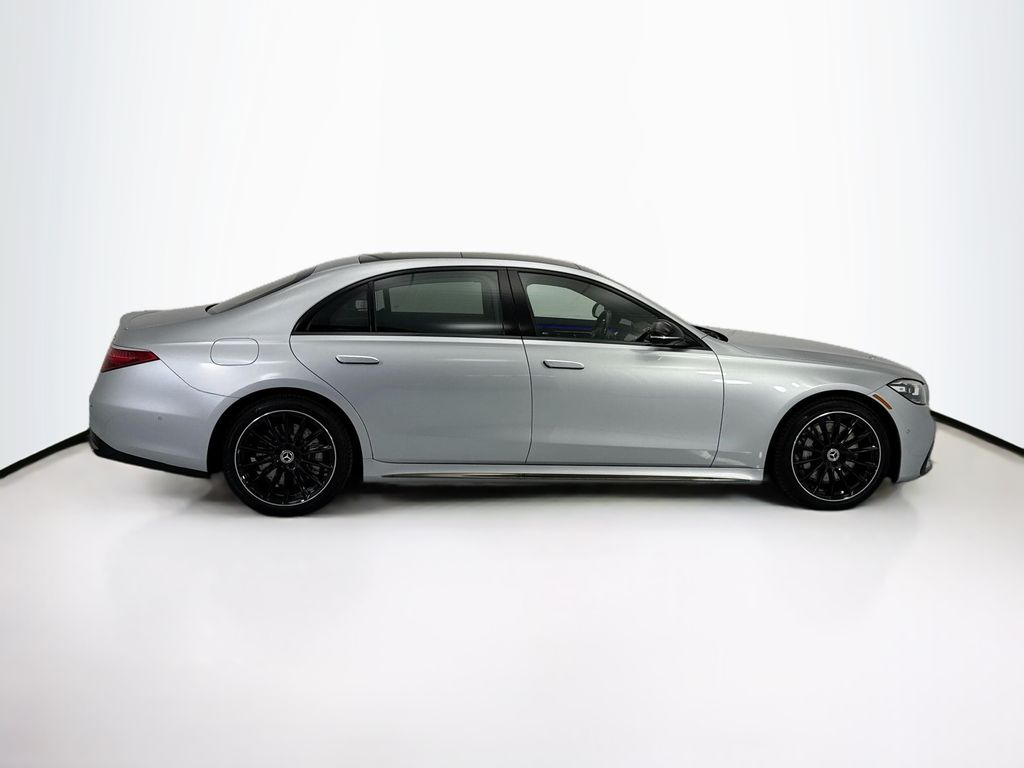 Thumbnail: 2026 Mercedes-Benz S-Class - 4