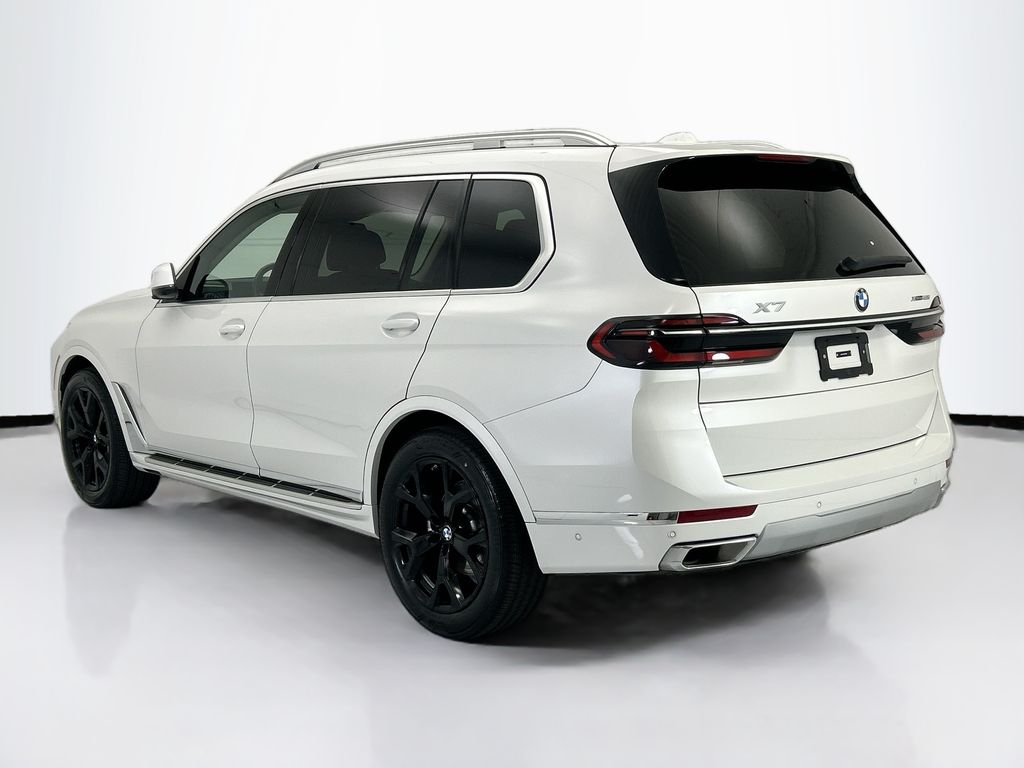 Thumbnail: 2026 BMW X7 - 7